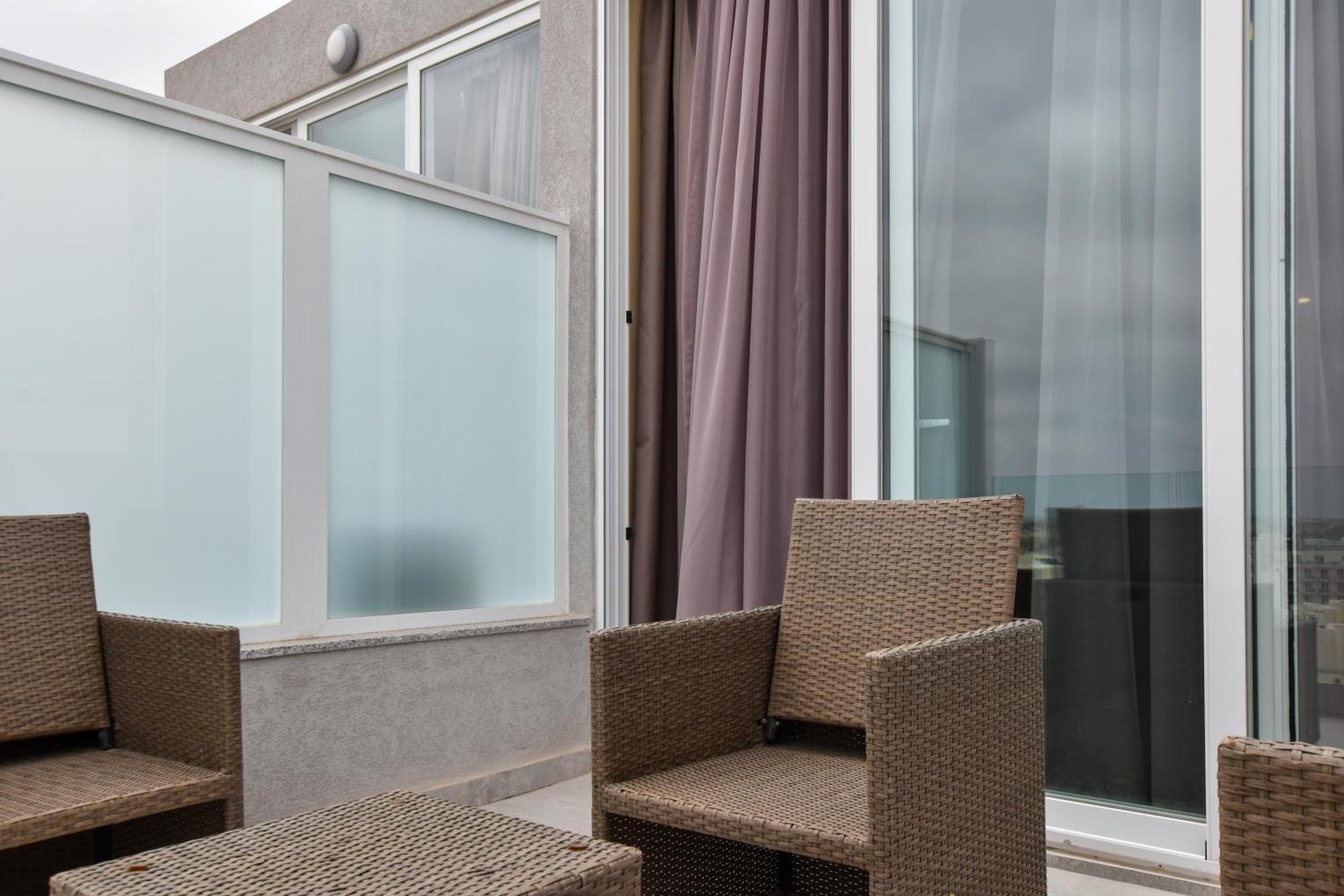 51Hh Apartments Gzira Exterior photo